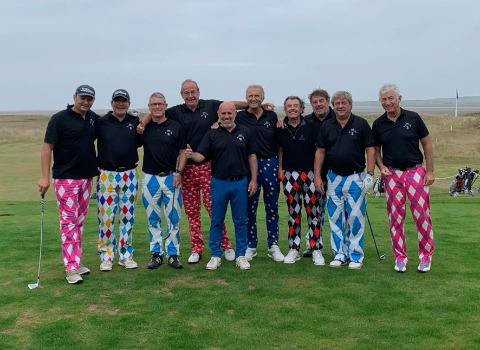 Vacaciones de golf del sr. Combarieu en escocia